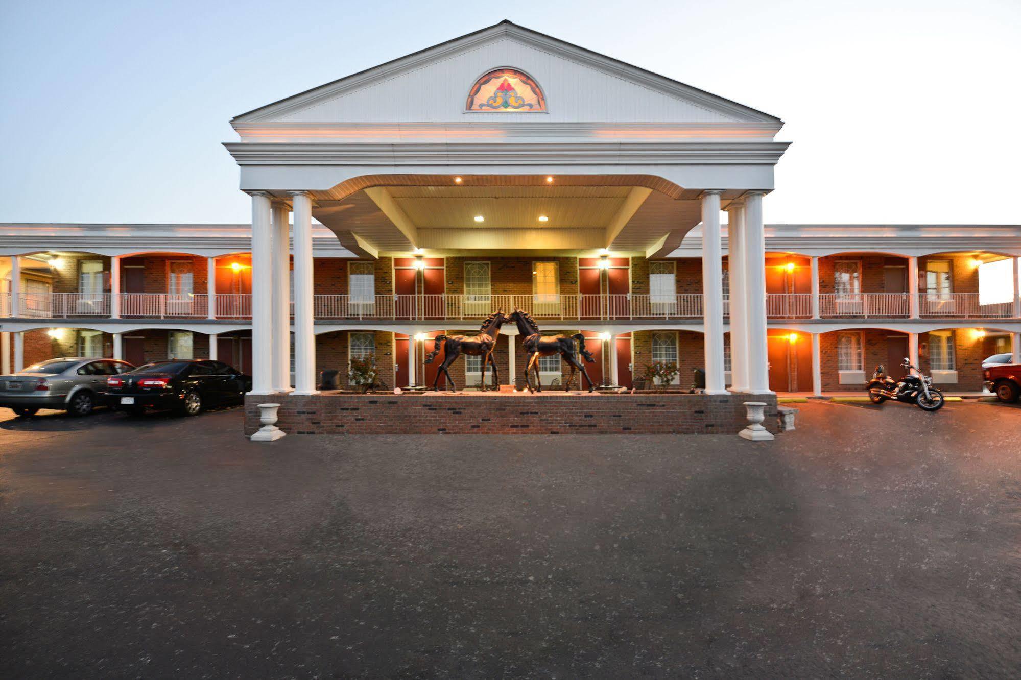 Surestay Hotel By Best Western Bardstown General Nelson Buitenkant foto